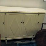 79 8218 SIDEBOARD